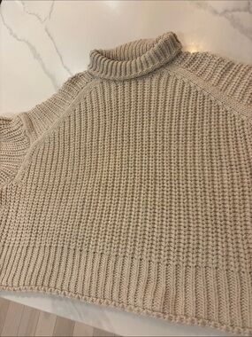 H&M Cream Turtleneck Chunky Knit Sweater oversized